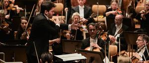 Lavah Shani und das Rotterdams Philharmonisch Orkest in der Philharmonie. 
