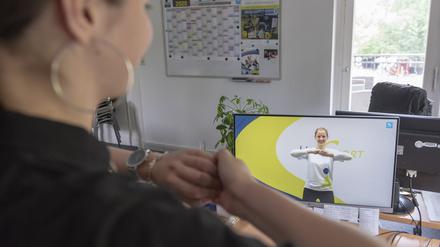 Sport vor dem Bildschirm. Anders geht es ja nicht.