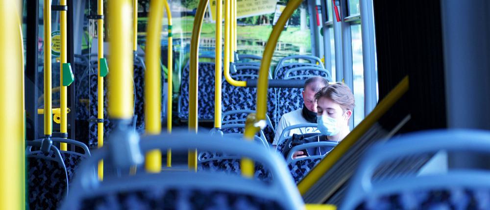In einem Linienbus der BVG wurde der Junge aus Hellersdorf wieder aufgefunden. (Symbolbild)