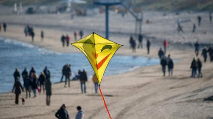 Die Ostsee ist auch im Herbst ein beliebtes Urlaubsziel.