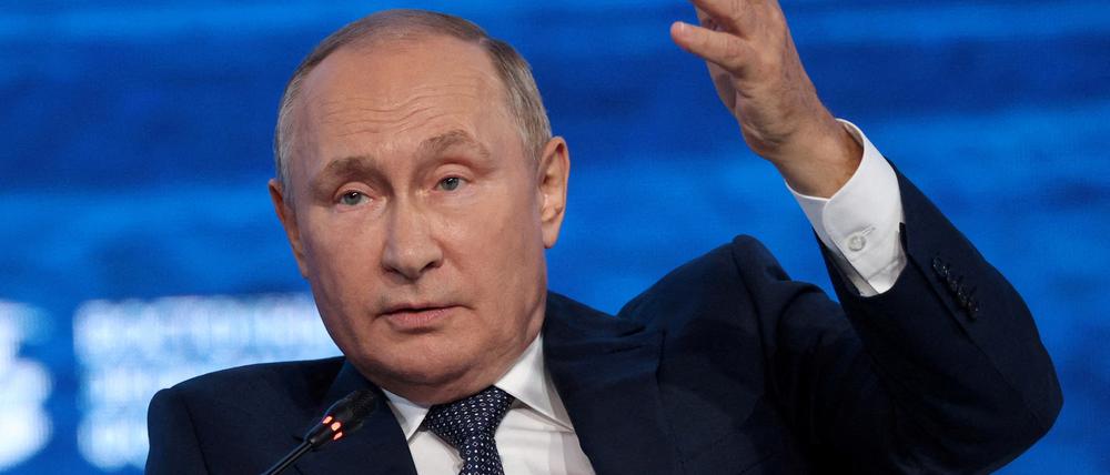 Der russische Präsident Wladimir Putin spricht in Wladiwostok.