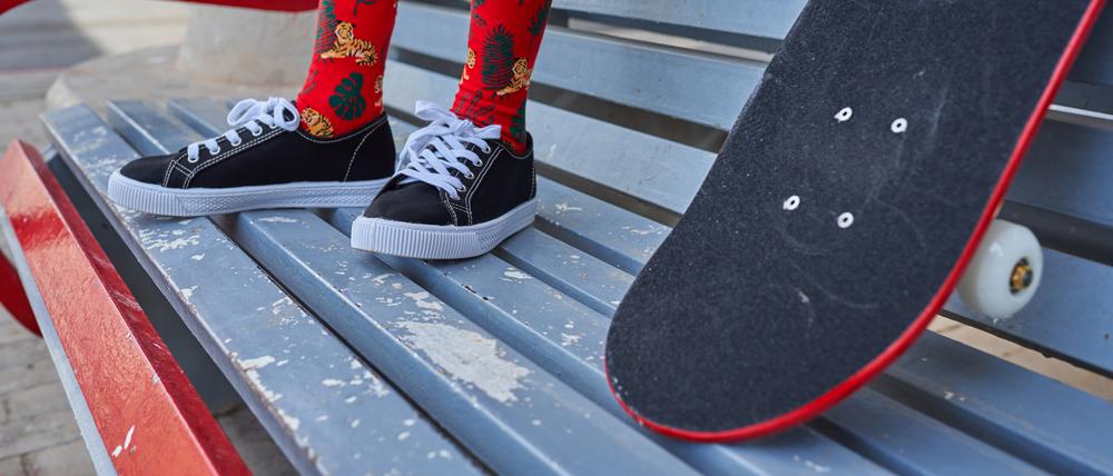 Skateboard hat Pause.