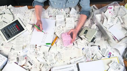 Belege, Unterlagen, Rechnungen und Kassenbons müssen erfasst werden