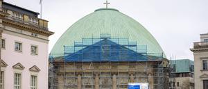 Auch die katholische Berliner Sankt Hedwigs-Kathedrale kann am Sonntag besichtigt werden.
