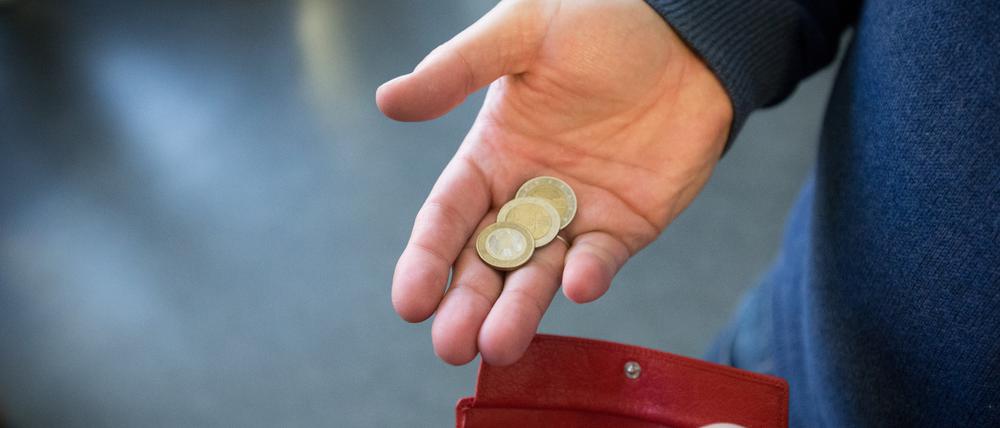Potsdam rechnet damit, dass die Zahl der Bedürftigen deutlich steigt. (Symbolbild)