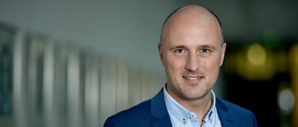 Sven Lehmann, Parlamentarischer Staatssekretär im Bundesministerium für Familie, Senioren, Frauen und Jugend.