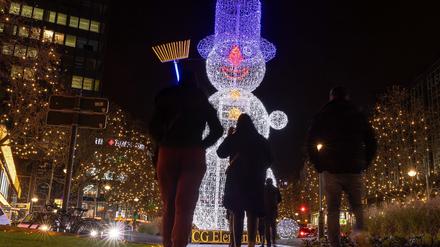 Ein bisschen Zuversicht soll die erleuchtete City West in der Weihnachtszeit verbreiten.