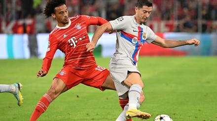 Alte Bekannte. Leroy Sané und Robert Lewandowski. Der deutsche Nationalspieler traf zum 2:0-Endstand.