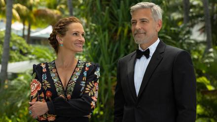 Fiese Chemie. Georgia (Julia Roberts) und David (George Clooney) machen gute Miene zum bösen Spiel.