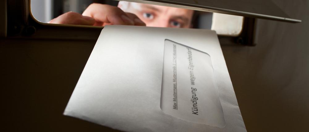 Wenn die Kündigung vom Vermieter eintrudelt, fängt der Ärger für den Mieter meist an. 