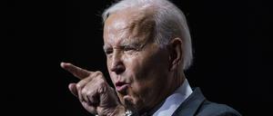 Joe Biden kritisiert das Verhalten der Republikaner als „unamerikanisch und falsch“. 