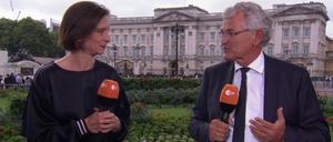 Diana Zimmermann und Peter Frey haben den Trauerzug von Queen Elizabeth am 14. September begleitet. 