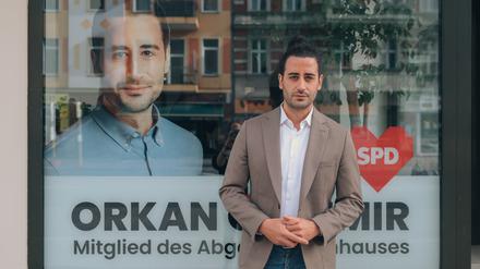 Orkan Özdemir sitzt für die SPD im Berliner Abgeordnetenhaus.