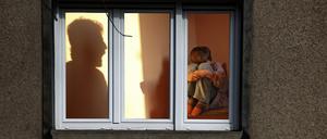 Nicht nur Schlagen ist Gewalt: Psychische Misshandlung hinterlässt bei Kindern massive Spuren.