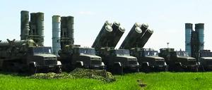 Russische S-300-Flugabwehrsysteme.