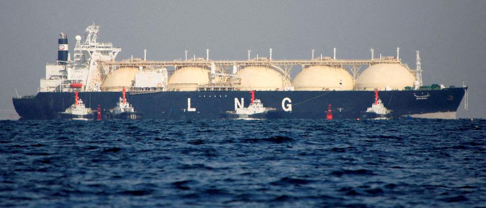 Ein LNG-Tanker transportiert flüssiges Erdgas.