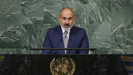 Nikol Pashinjan, Ministerpräsident von Armenien, spricht auf der 77. Sitzung der Generalversammlung der Vereinten Nationen im UN-Hauptquartier.