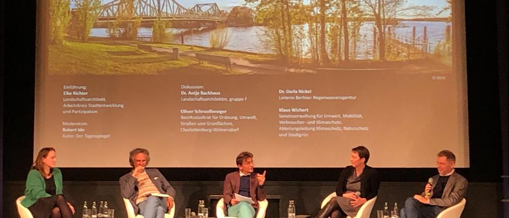 V.l.n.r.: Antje Backhaus, Oliver Schruoffeneger, Robert Ide, Darla Nickel und Klaus Wichert.
