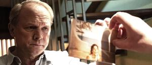 Im HR-“Tatort“ passiert viel Abgefahrenes, aber dass Ermittler Felix Murot (Ulrich Tukur) Hessisch spricht, ist noch nicht passiert.