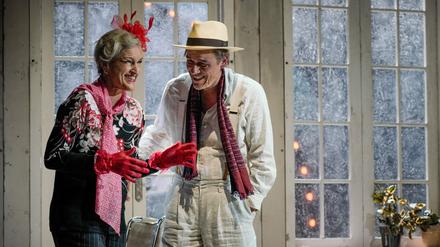 Birgit Unterweger und Alexander Khuon in Tschechows „Platonow“.