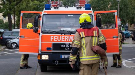 Einsatzkräfte der Berliner Feuerwehr. (Symbolbild)