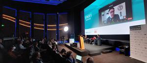 Bei der MediaTech Hub Conference im Studio Babelsberg diskutieren Experten über die Zukunft von Filmproduktion, TV und Streaming.