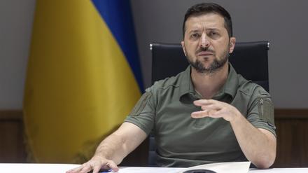 Wolodymyr Selenskyj bei einem Meeting. 
