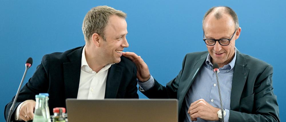 Erneuerung: Mario Czaja, CDU-Generalsekretär, und Parteichef Friedrich Merz haben ihre Mitglieder elektronisch abstimmen lassen.