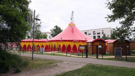 Der Circus und Zeltpunkt Montelino in der Hermann-Kasack-Straße.