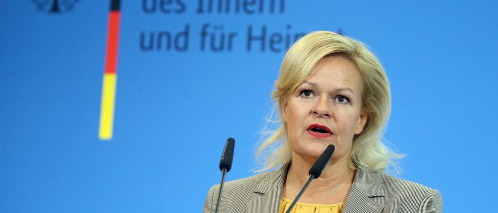Innenministerin Nancy Faeser sieht die Bundespolizei gut gerüstet angesichts möglicher weiterer hybrider Attacken.