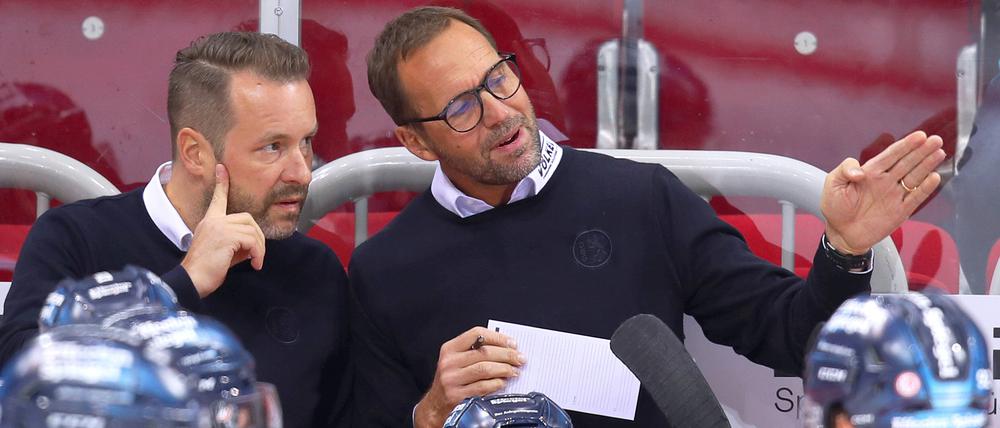 Mit der DEG auf Efolgskurs. Trainer Roger Hansson (rechts).