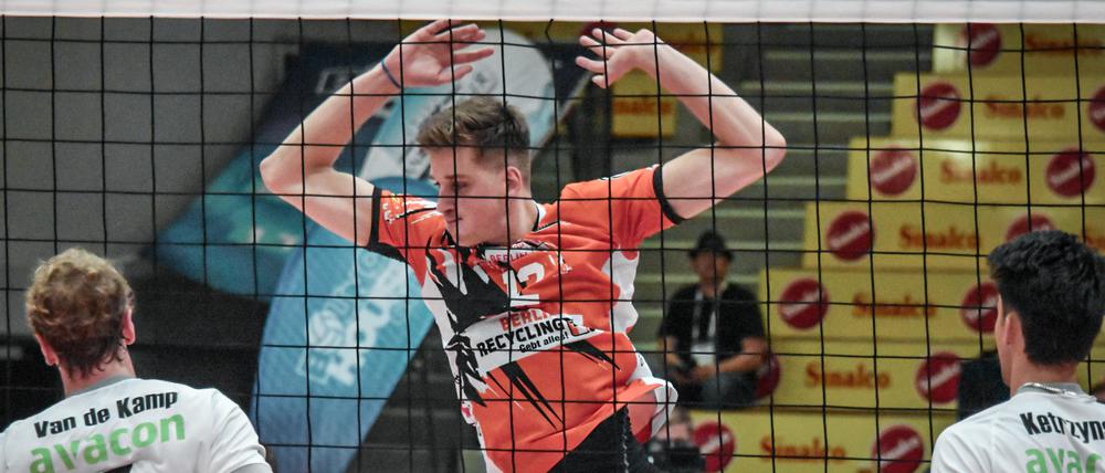 Ups! Gegen Lüneburg hatten die Volleys im dritten Satz einige Probleme, aber am Ende reichte es trotzdem für den Sieg.