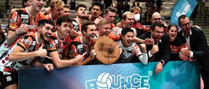 Die Volleys gewannen den ersten Titel der Saison.