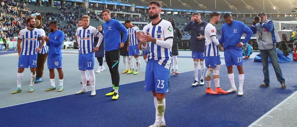 Zu wenig. Herthas Spieler haderten nach dem 1:1 gegen Hoffenheim mit dem Unentschieden.