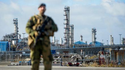 Norwegen, der größte Gaslieferant Europas, verstärkt die Sicherheitsvorkehrungen rund um seine Ölanlagen.