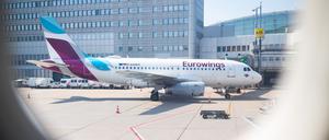 Die Piloten-Gewerkschaft VC fordert unter anderem mehr Ruhezeiten für die Piloten von Eurowings.