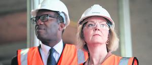Premierministerin Liz Truss und ihr Finanzminister Kwasi Kwarteng mussten auf Druck der Öffentlichkeit schon zentrale Versprechen  zurücknehmen. 