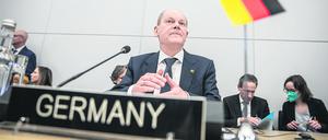 Kanzler Olaf Scholz wird vor dem G20-Gipfel auf Bali nach Vietnam und Singapur reisen.