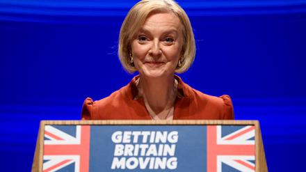 British Prime Minister Liz Truss speaks on stage at Britain's Conservative Party's annual conference in Birmingham, Britain, October 5, 2022. REUTERS/Toby Melville