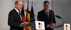 Olaf Scholz mit dem spanischen Premier Pedro Sánchez.