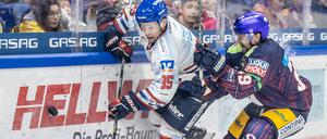 Zach Boychuk (r.) zählt zu den konstantesten Spielern im Eisbären-Team.