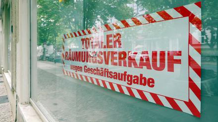 Ein geschlossener Laden in Berlin.