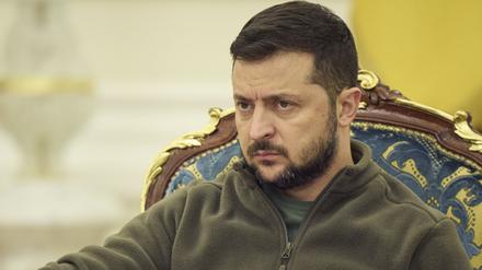 Wolodymyr Selenskyj ist Präsident der Ukraine.