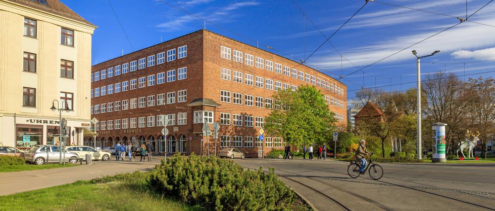 Dienstsitz des Cottbusser Oberbürgermeisters: Am 9. Oktober wählen die Bürger ein neues Stadtoberhaupt.  