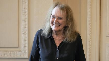 Annie Ernaux am vergangenen Donnerstag in Paris nach der Literaturnobelpreisbekanntgabe