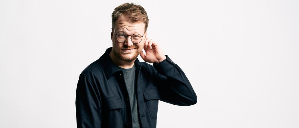 Der Comedian Maxi Gstettenbauer.