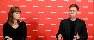 Martin Schirdewan, Vorsitzender der Partei Die Linke, und die Landesvorsitzende aus Niedersachsen, Heidi Reichinnek, sprechen bei einer Pressekonferenz nach dem Ausgang der Landtagswahl in Niedersachsen und zu aktuellen politischen Themen. 