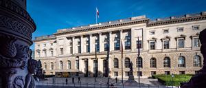 Berlin Mitte  Gebäude / Aussenansicht Abgeordnetenhaus von Berlin, Sitz der Landesregierung / Parlament, der Preußische Landtag an der Niederkirchnerstraße - 09.10.2022 Berlin *** Berlin Mitte building exterior view House of Representatives of Berlin, seat of the state government parliament, the Prussian Parliament at Niederkirchnerstraße 09 10 2022 Berlin 