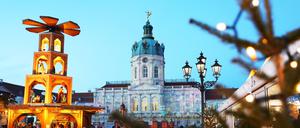 Den Weihnachtsmarkt vor dem Schloss Charlottenburg gibt es seit dem Jahr 2007.