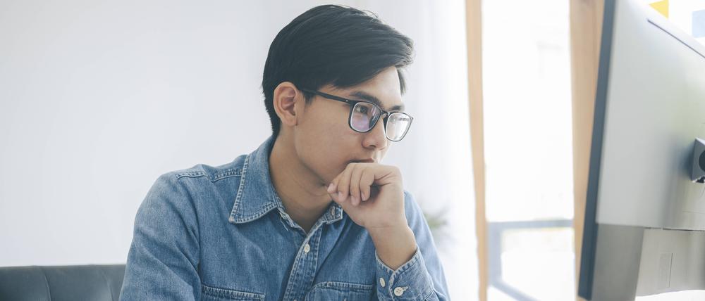 Programmers and developer teams are coding and developing softwa Chiang Mai, ., Thailand PUBLICATIONxINxGERxSUIxAUTxONLY CR_SIME210325-685873-01 ,model released, Symbolfoto